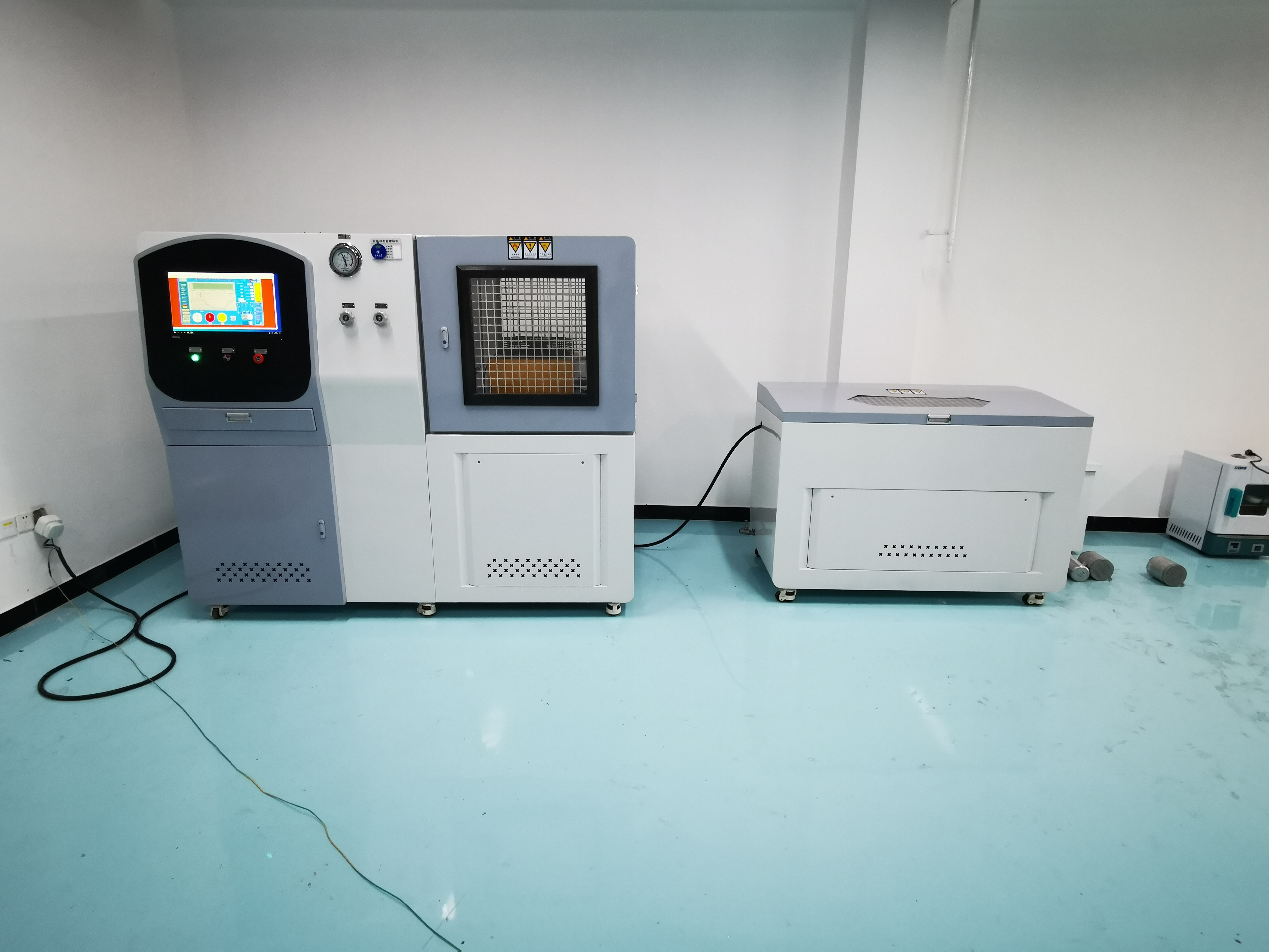 車(chē)用高壓儲(chǔ)氫氣瓶組合閥門(mén)溫度循環(huán)試驗(yàn)方法-GB T 42536-2023